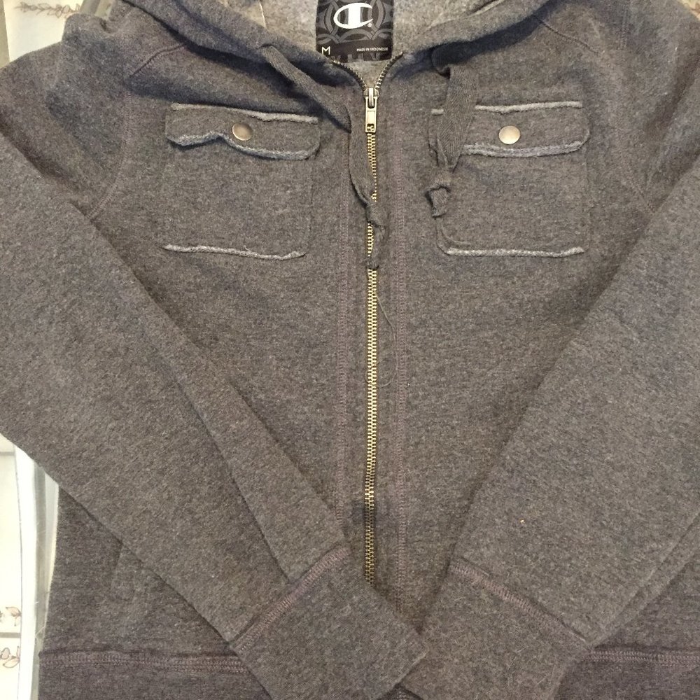 Champion Women's hoodie jacket Medium